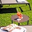 Hotel Baia Azzurra - Lake Front