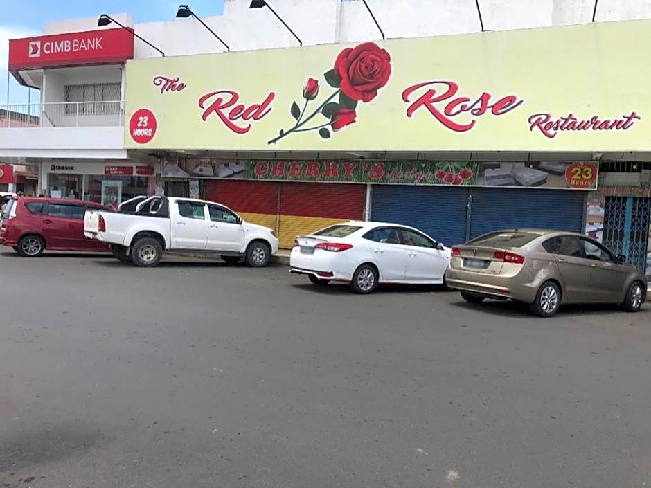 SPOT ON 90077 Cherry's Lodge