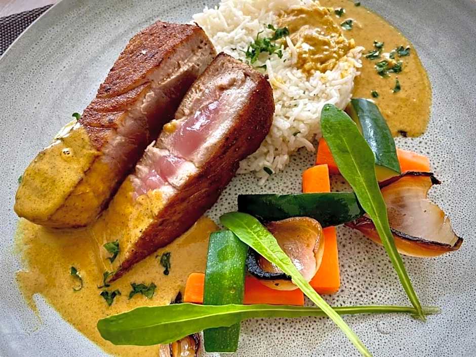 Ranthari Hotel and Spa Ukulhas Maldives