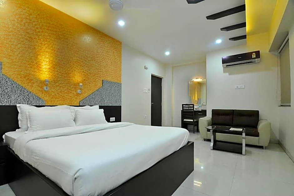 Savera A Luxury Business Hotel