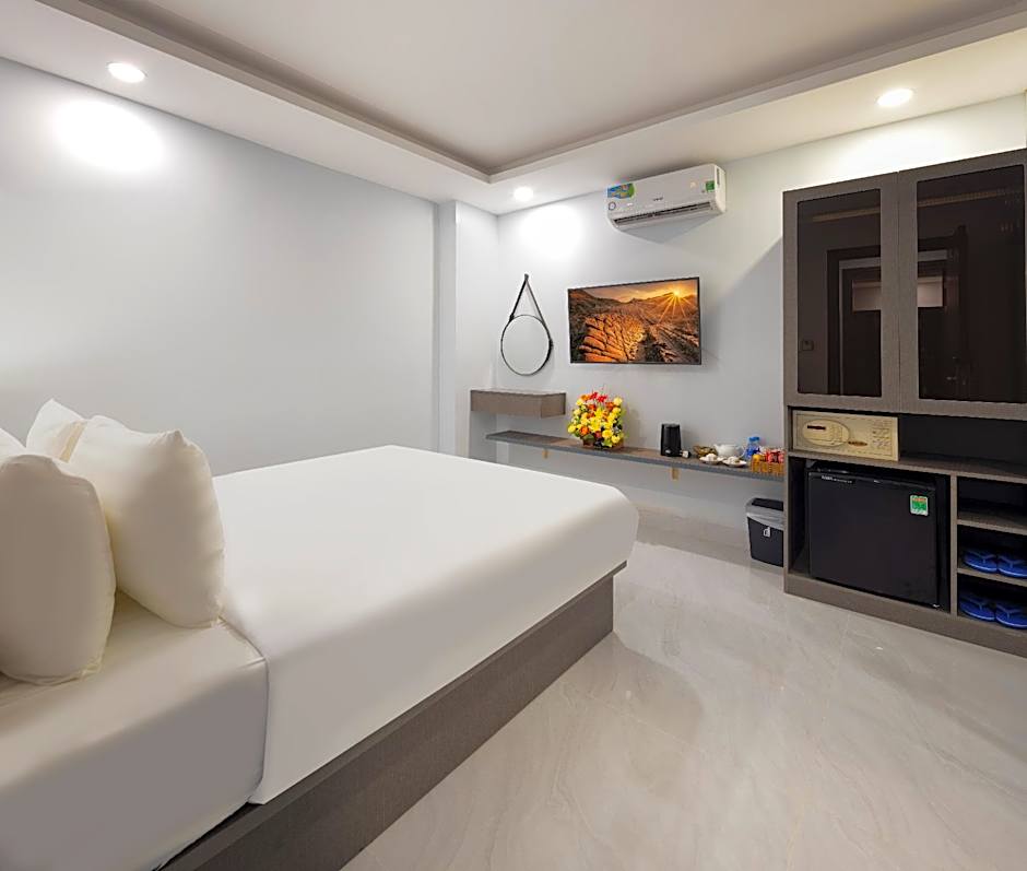 Boss Palace Hotel Saigon