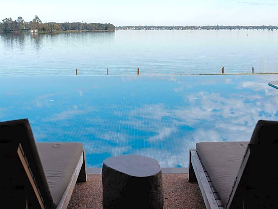 The Sebel Yarrawonga Silverwoods