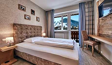 Single Room with Balcony