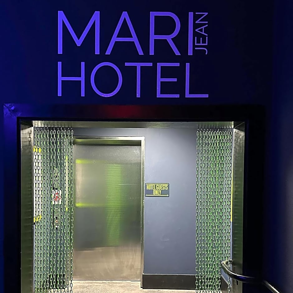 Mari Jean Hotel - All Adults Welcome
