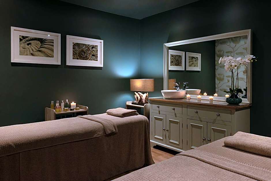 Golf View Hotel & Spa