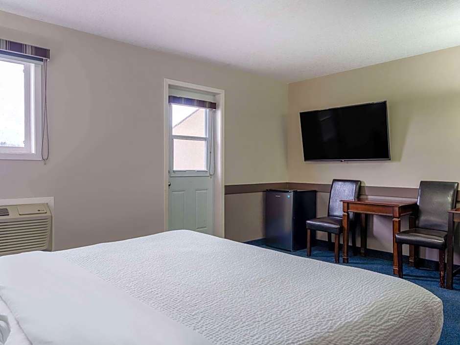 Travelodge by Wyndham Wetaskiwin