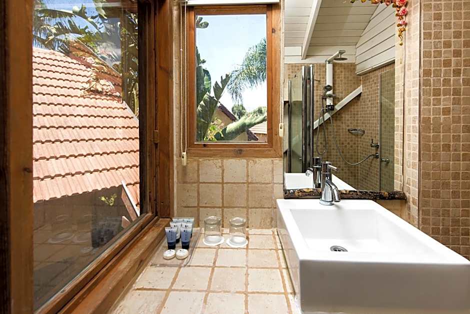 Vitrage Holiday Village and Spa