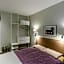 Art & Comfort Rooms