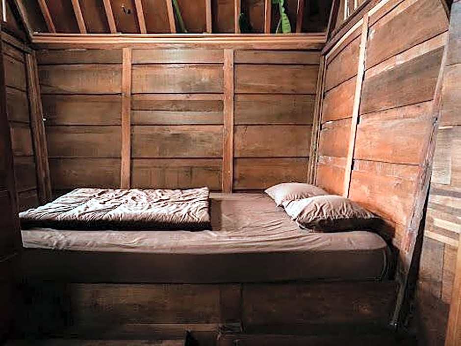 Singgasana Villa & Resto 