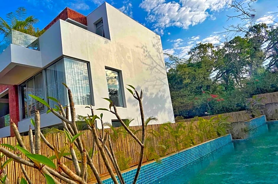 Teo bhk Villa Blanche Fleur with Pool in Assagao