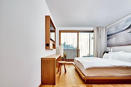 "Small" Double Room