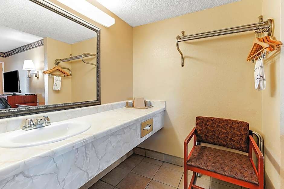 Knights Inn Madera