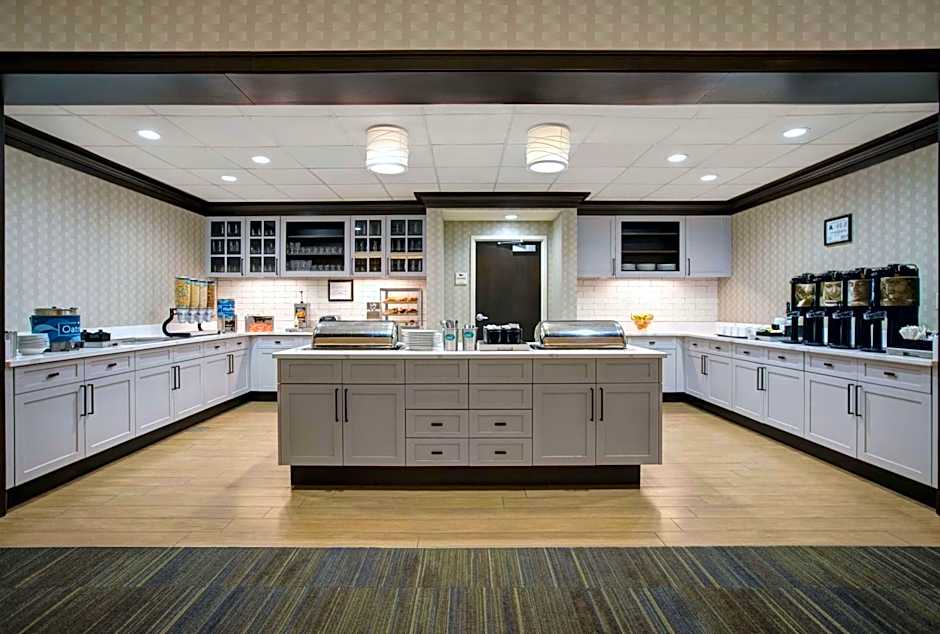 Homewood Suites By Hilton Charlotte/Ayrsley
