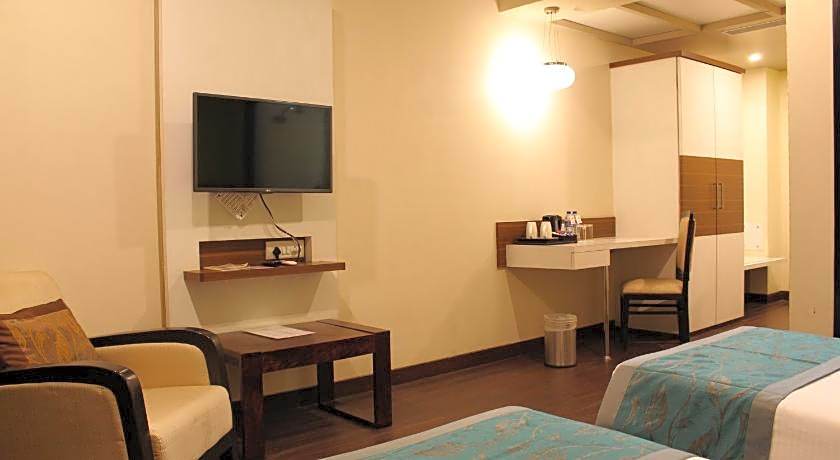 The Byke Suraj Plaza Veg Hotel, Thane