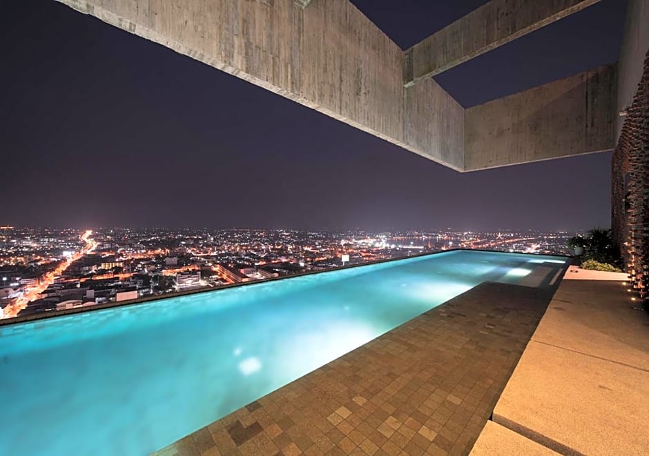 Ad Lib Hotel Khon Kaen