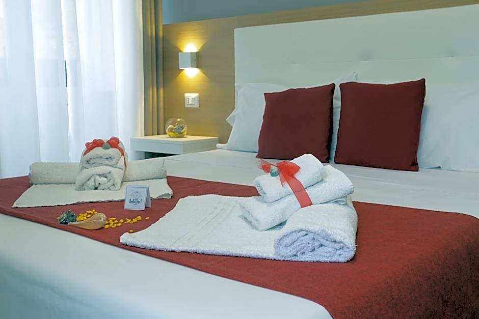 B&B Island Tropea -Sea View Rooms & Suites-