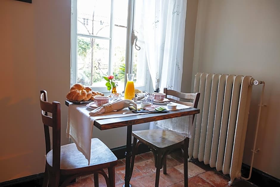 Le Patio Des Senteurs