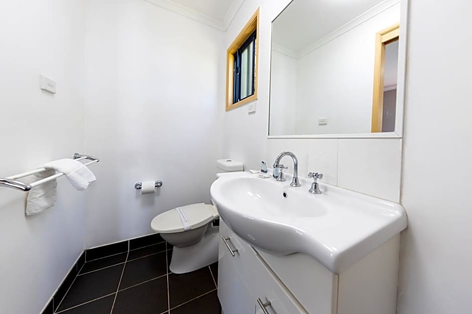 Breeze Inn 13 Princes Highway, Ulladulla