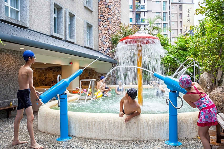 Hua Ge Hot Spring Hotel