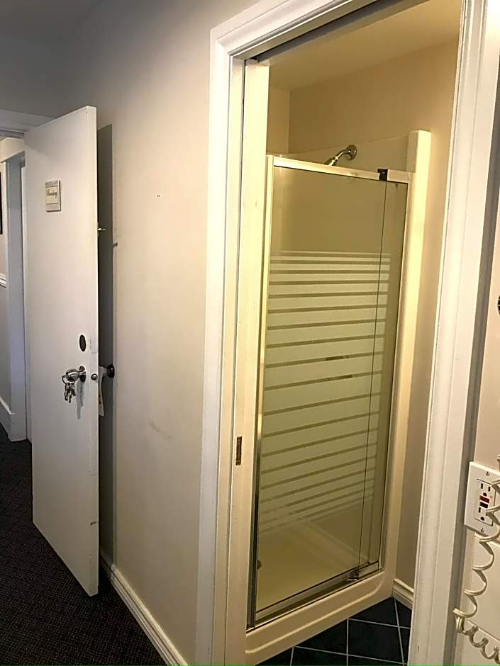 Cambie Lodge