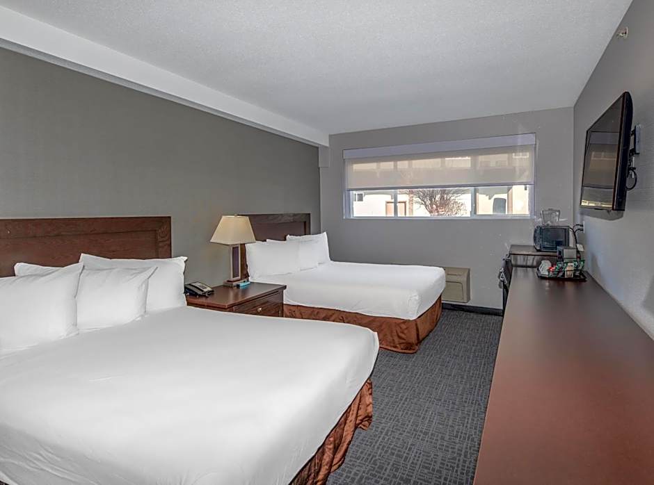 Coast Lethbridge Hotel & Conference Centre