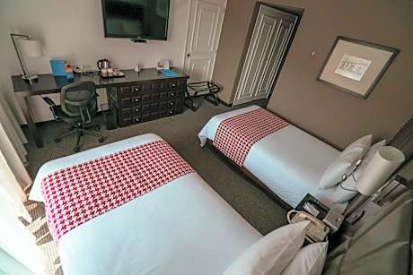 Superior Twin Room - Non-Smoking