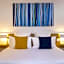 Hotel Paris Louis Blanc
