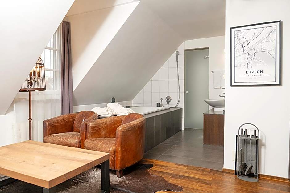 Boutique Hotel Weisses Kreuz - Adult only Hotel