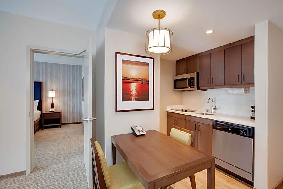 Homewood Suites By Hilton Louisville Downtown