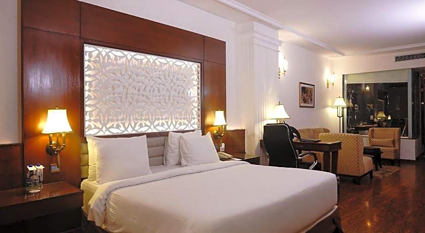 Ramada Plaza Chandigarh Zirakpur