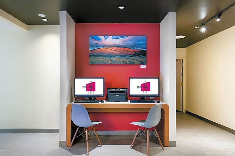 Aloft Columbia Harbison