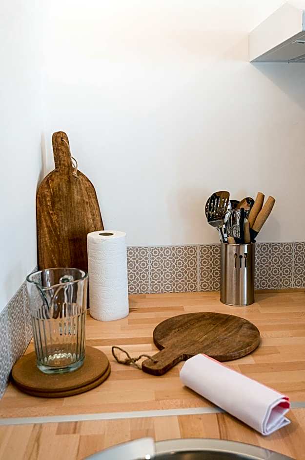 Villa Robs - Appartements tout confort, TV connectée, Haut débit, Localisation idéale - Courts séjours & Affaires