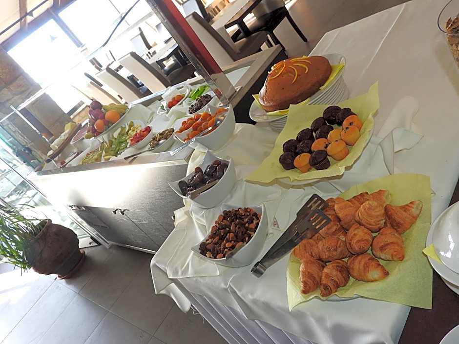 Hill View Hotel Apartments