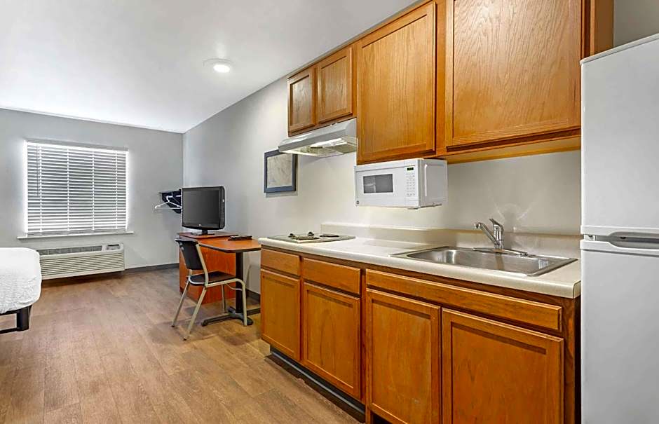 Extended Stay America Select Suites - Fort Myers