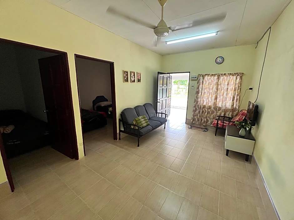 Jasmine Guesthouse Near Padang Besar Train Station