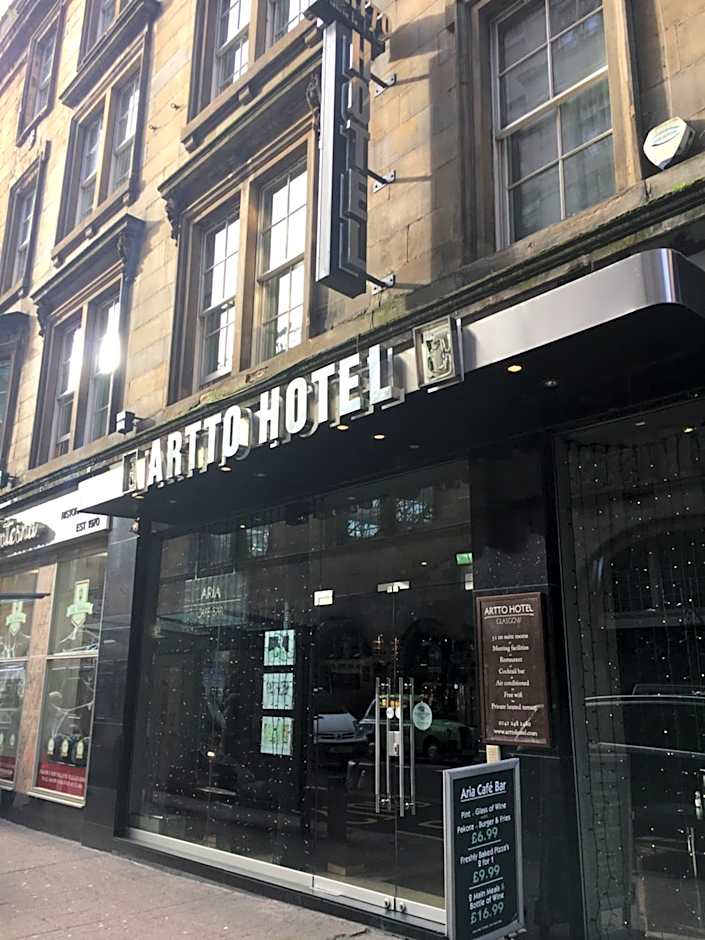 Artto Hotel
