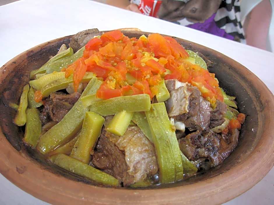 RIAD MAKENE MOUCHKILL