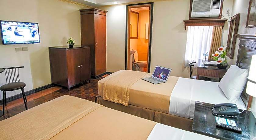 Fersal Hotel P. Tuazon Cubao