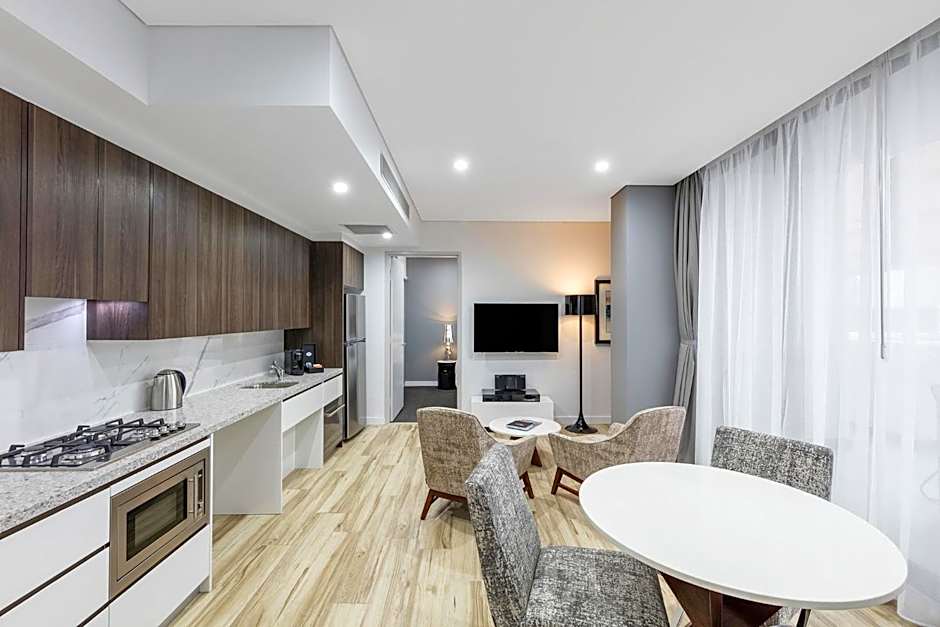 Meriton Suites Church Street, Parramatta