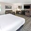 La Quinta Inn & Suites by Wyndham Houston Southwest