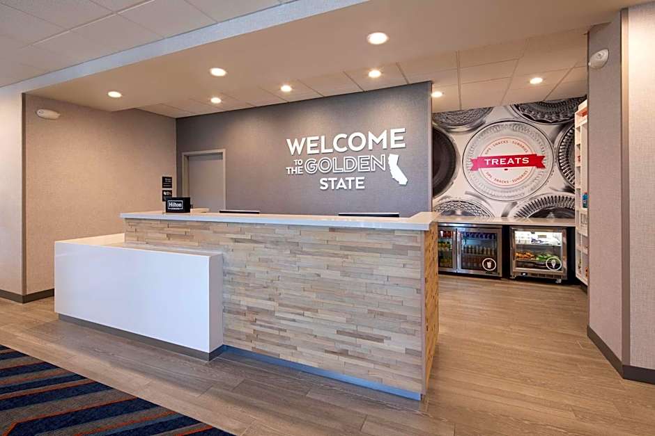 Hampton Inn By Hilton Santa Cruz West, Ca