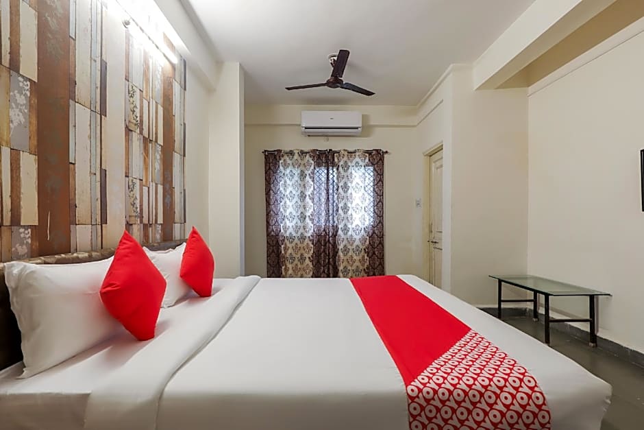 Karnawat Guest House by OYO Rooms – Indore, OH