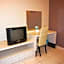 SR Inn Hotel