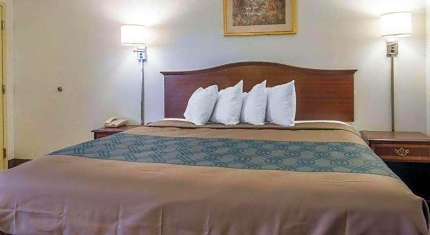 Econo Lodge Saint Albans