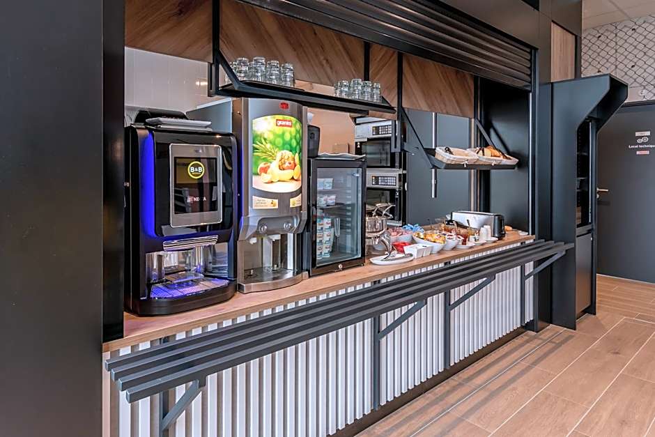 B&B HOTEL Paris Meudon Vélizy