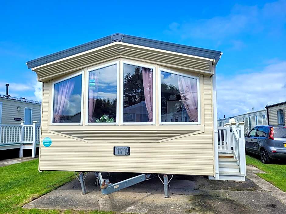 Lyons Robin Hood Holiday Park, The Shamrock Way