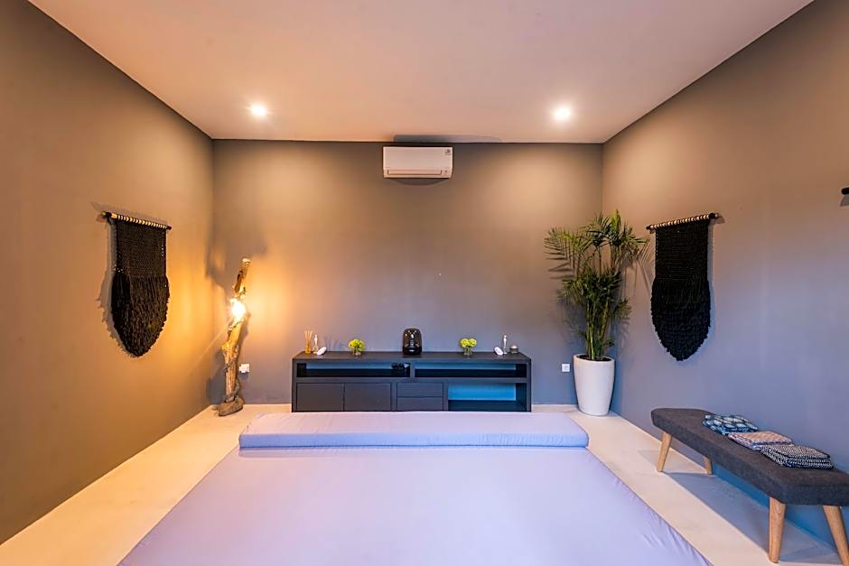 Canggu Dream Studios & Villas