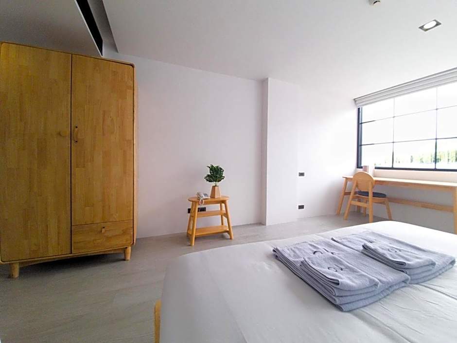 Tassanaplace Boutique Hotel (ฺBansuan)