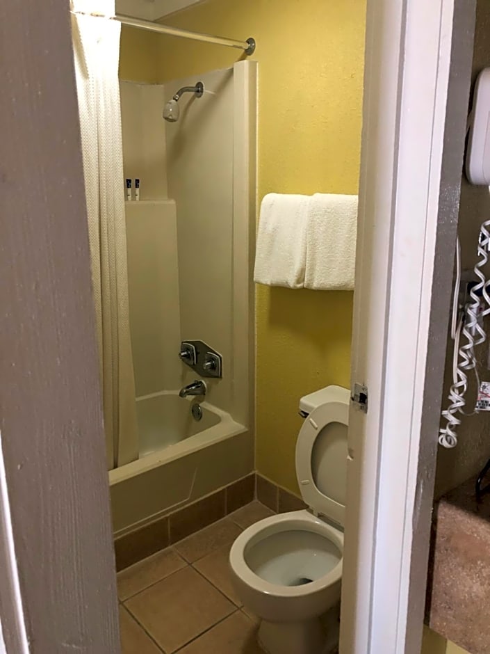 Americas Best Value Inn & Suites Conyers