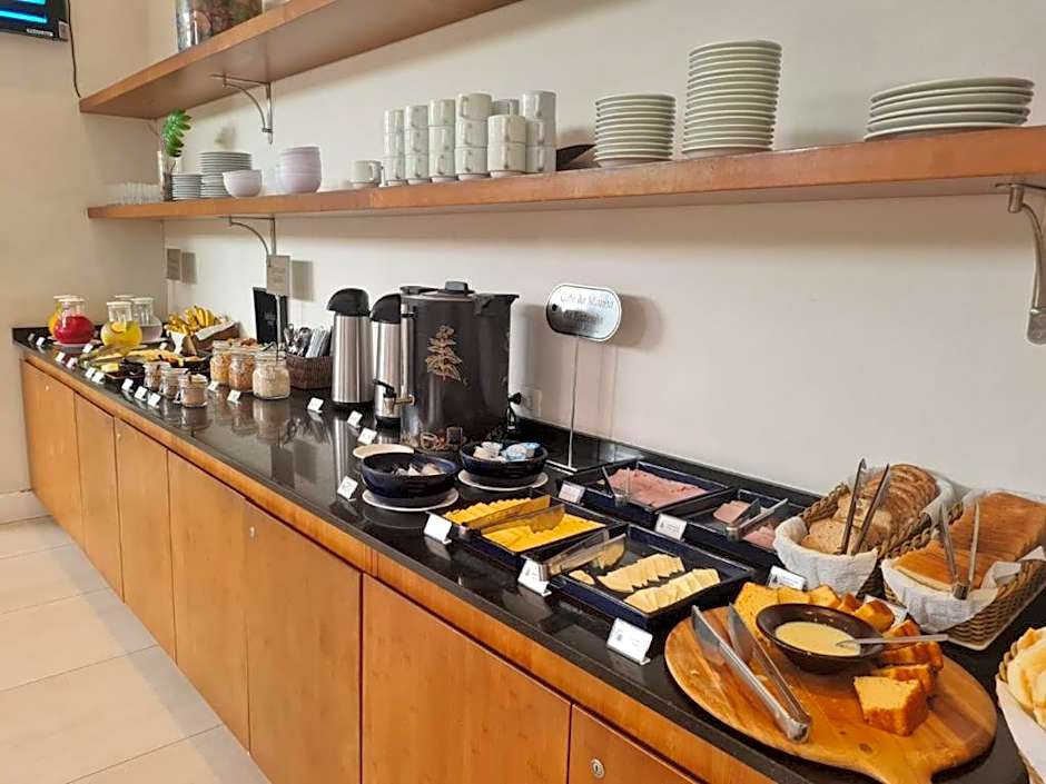 Apart Estanconfor Santos